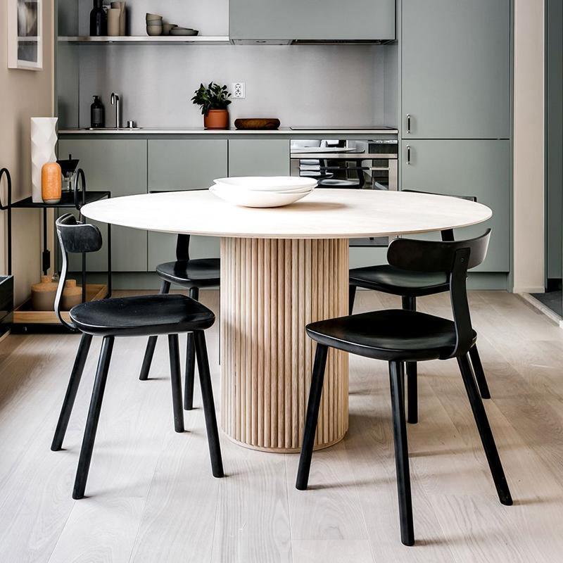 Ivar Round Dining Table, Oak | Weilai Concept